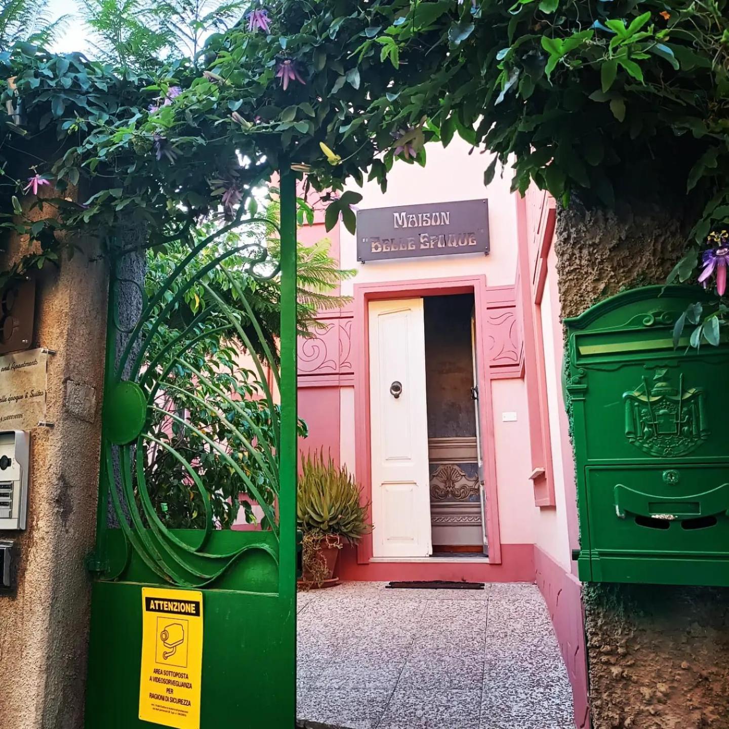 Maison Belle Epoque & Suites Oristano Exterior foto